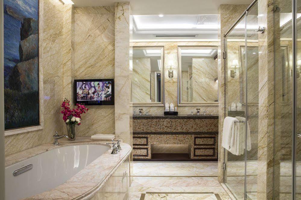 Chengdu Jin Yun Hotel エクステリア 写真